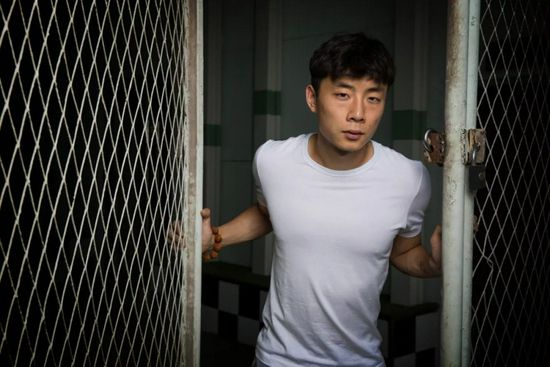 现在索马里等地区海盗猖獗，虽然不少国家都有护航舰队，但毕竟国际物流的需求量太大，不可能每一艘船都能保障到位，所以国际安保在这个领域就非常吃香。